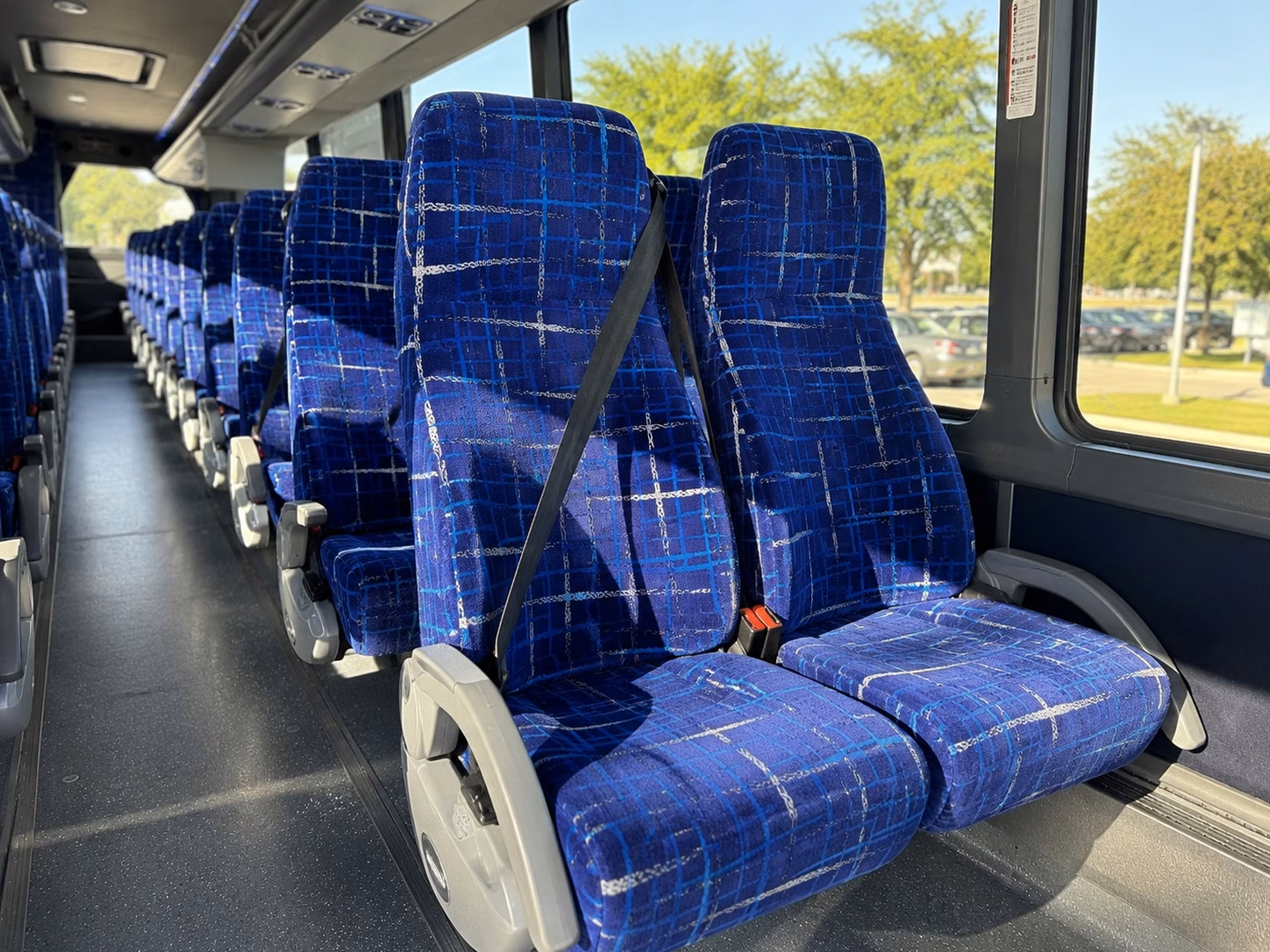 guest shuttle bus rentals between gainesville hotels and wedding venues